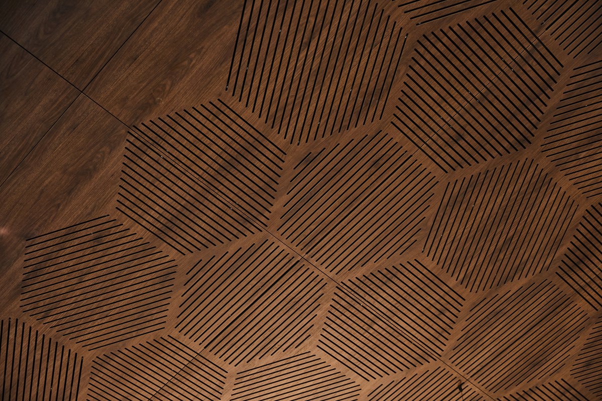 Tahoe walnut ceiling design