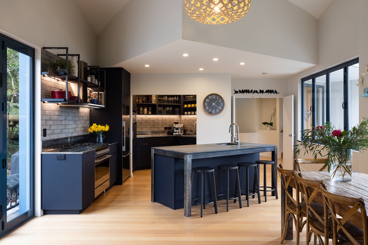 Prime Laminate, Devious Soft-Matt. Leanne Harley Design. Photography by Mark Scowen (1).jpg