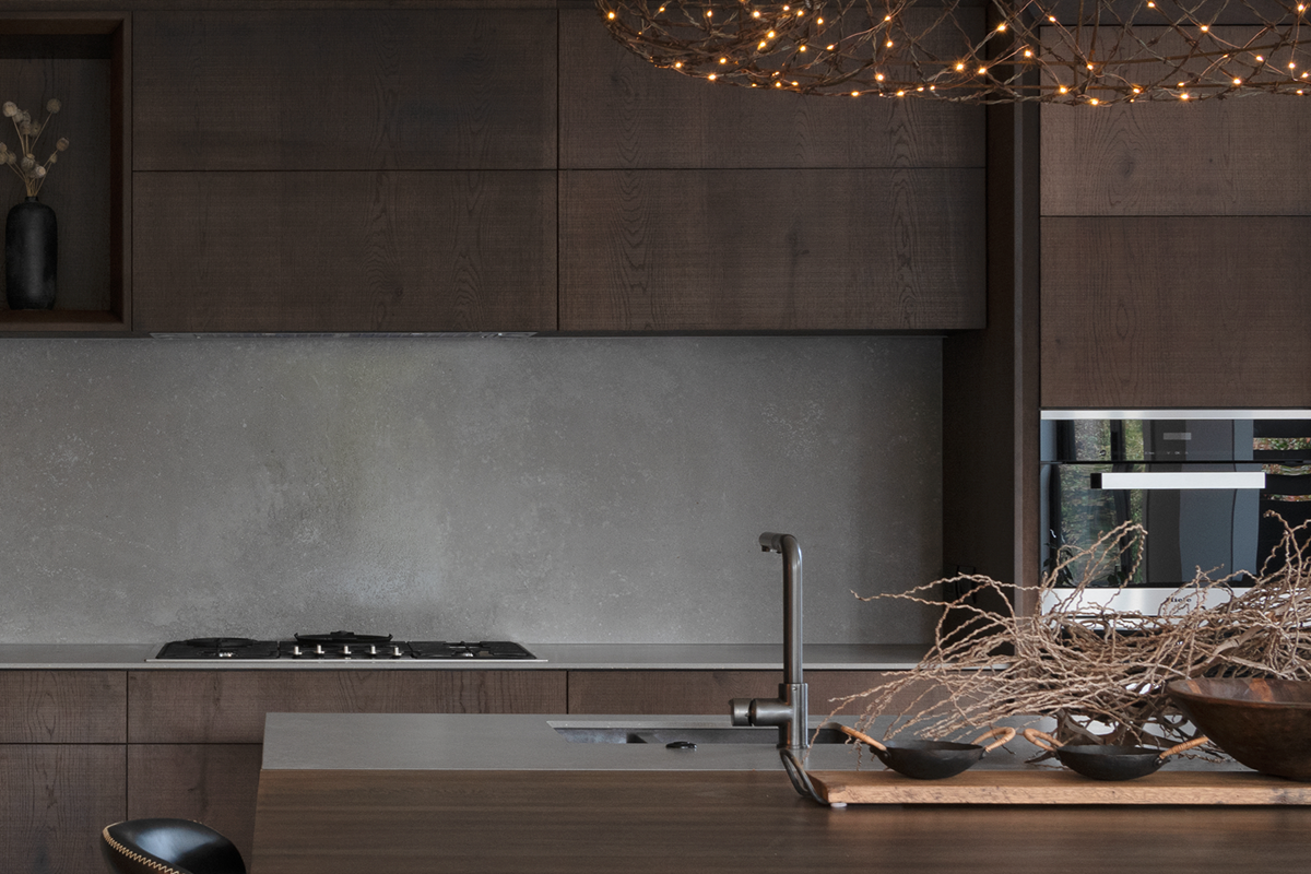 rustic kitchen with bandsawn timber veneer joinery 